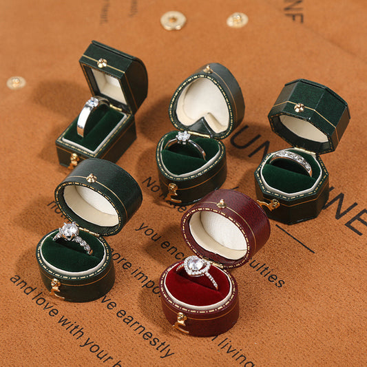 Vintage style ring