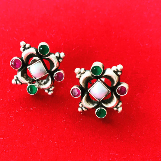 Studs-(AS895)