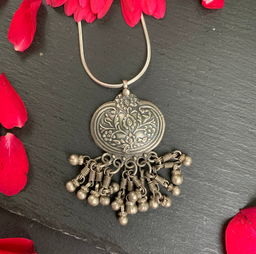 Statement Pendent - AS2444