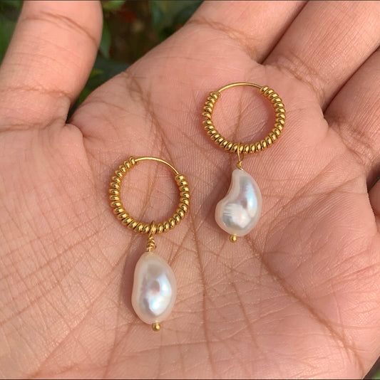 Golden Bali with pearl Drop -AS2938