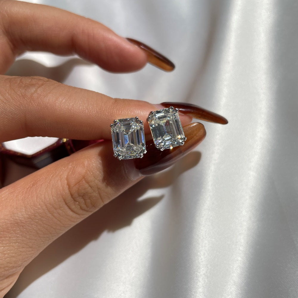 STUDS-ASDY1D0095-S-W-WH